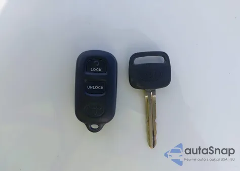 2000 Toyota Camry Le из США, поврежденный, VIN JT2BG22KXY0455635